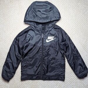Nike Kids Black Windrunner Hooded Fleece Lined Windbreaker Jacket Size 5 4-5 YRS